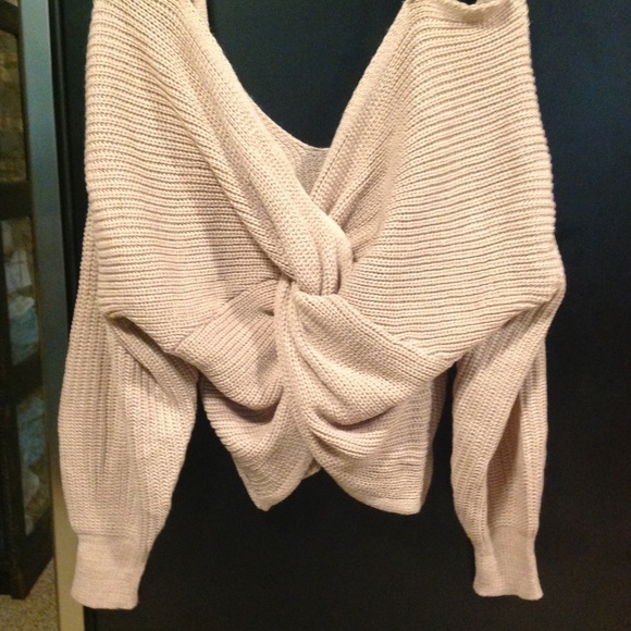 Blush knit sweater with twist back or front - Picture 1 of 6